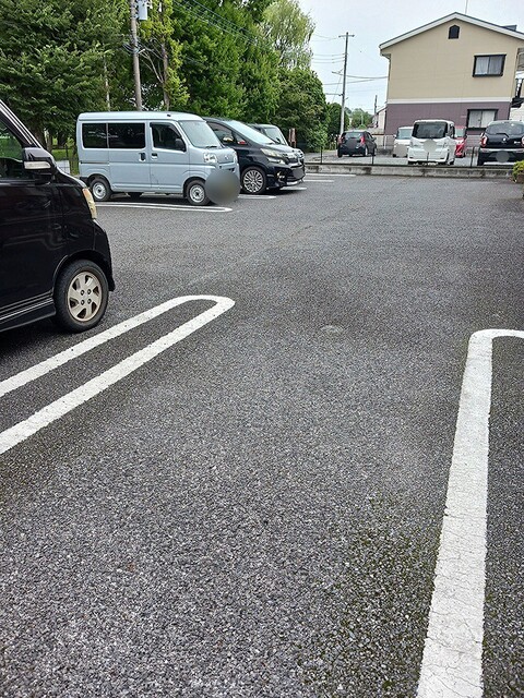 サニーブロード 駐車場