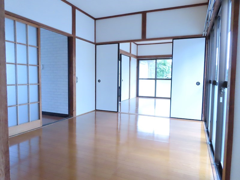 持田一戸建て貸家（東方）  リビング