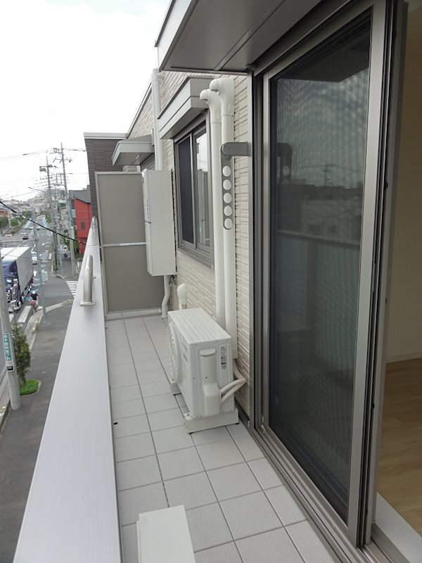 メゾンアプリコーゼ ベランダ