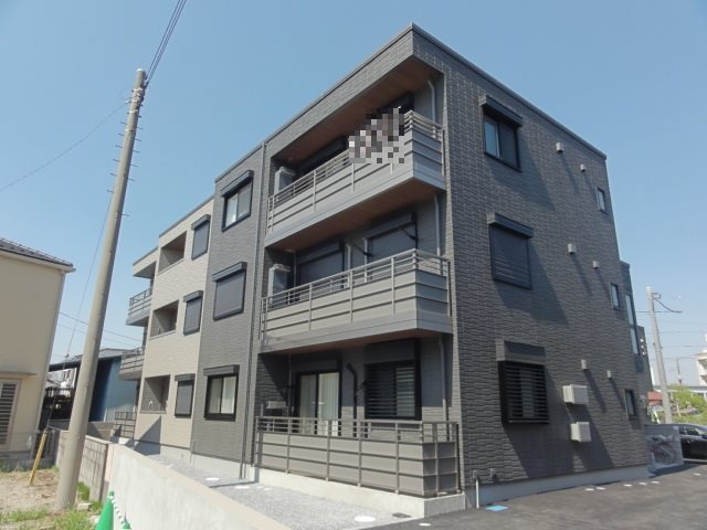 リフィシア  203号室 外観