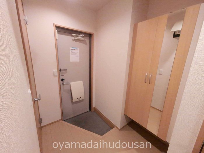 リヴェール等々力 玄関