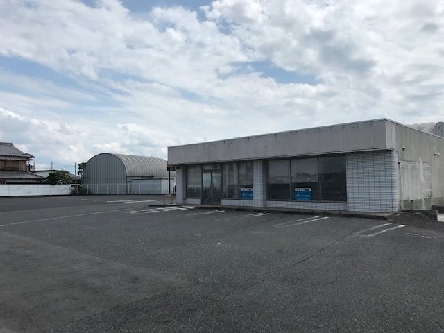 中谷テナント 外観