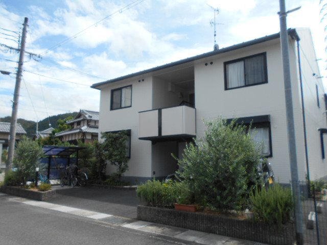 セレージュ 201号室 外観
