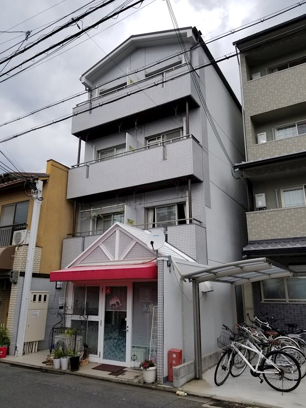 フローラル出水 403号室 外観