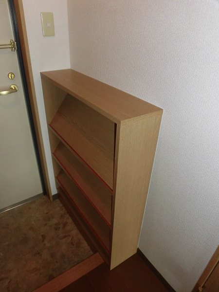 アルテールななのい 玄関