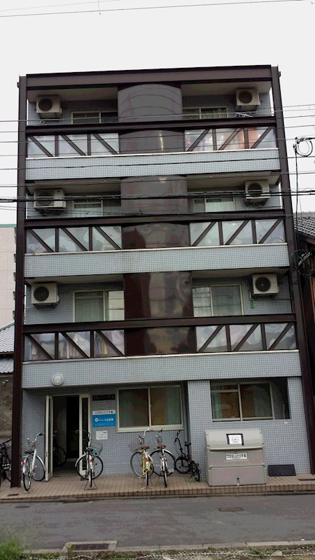 コスモハイツ千本 401号室 外観