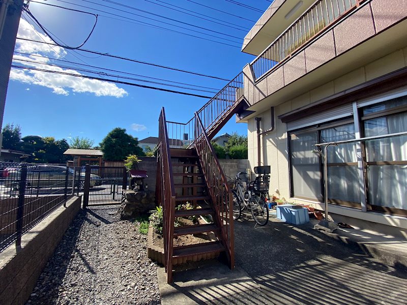山田屋荘 エントランス