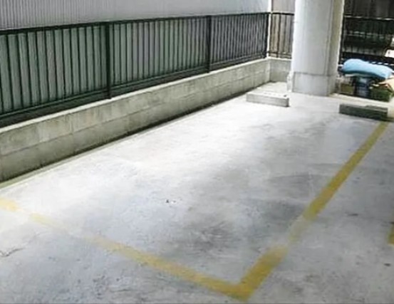 山田マンション 駐車場