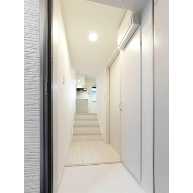 グローレ小岩 玄関