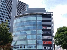グローレ小岩 ショッピング施設