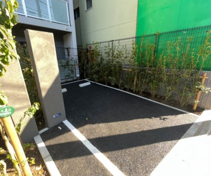 オープンブルーム東向島 駐車場