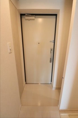 ＧＥＮＯＶＩＡ東向島Ⅲｓｋｙｇａｒｄｅｎ 玄関