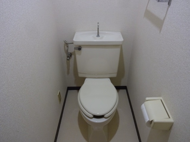 ジュネス トイレ