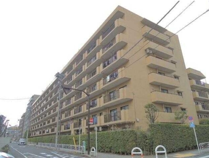 ジュネス 外観