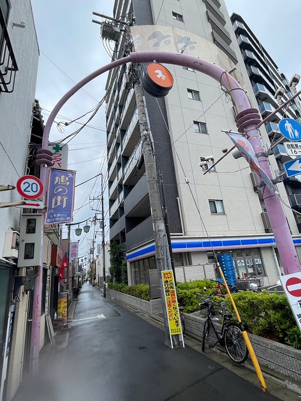 フリージア浅草 商店街