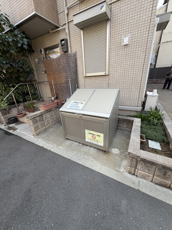 アウル エントランス