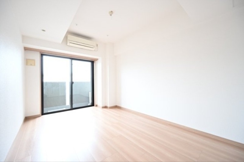 ルーブル大島 リビング