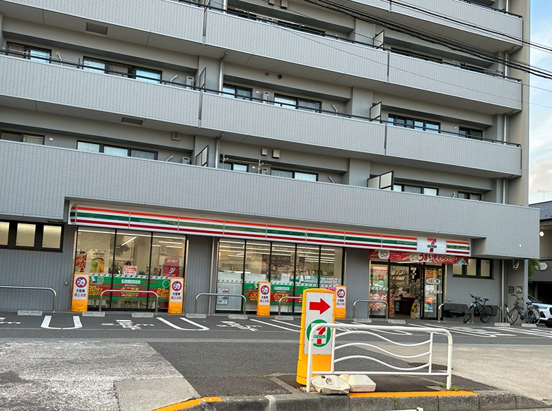 スカイコート東陽町EAST コンビニ