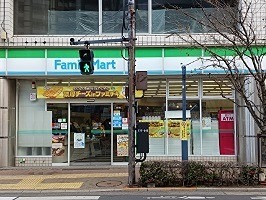 リブリ‧WOODSIDE コンビニ