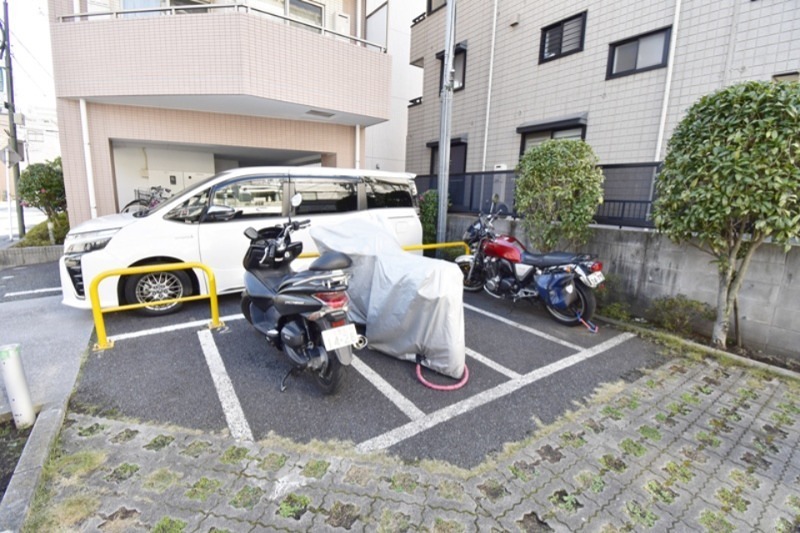 グランヴァン亀戸Re 駐車場