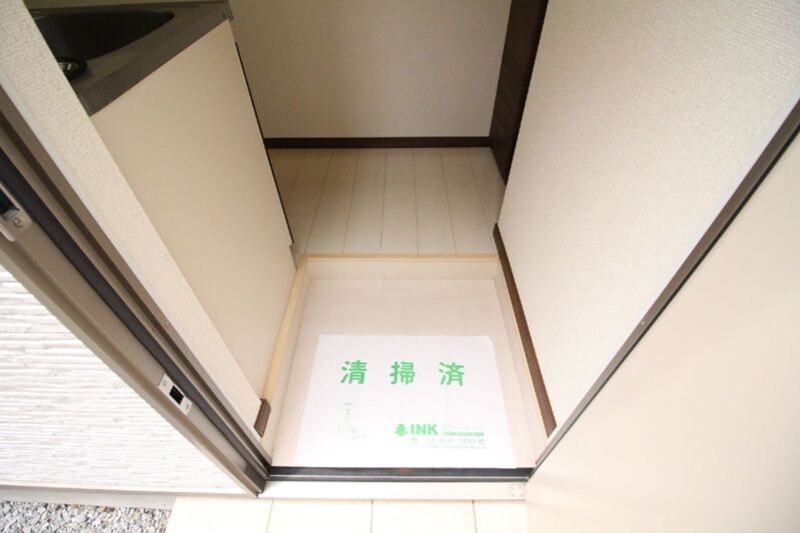 レガーロ新小岩 玄関