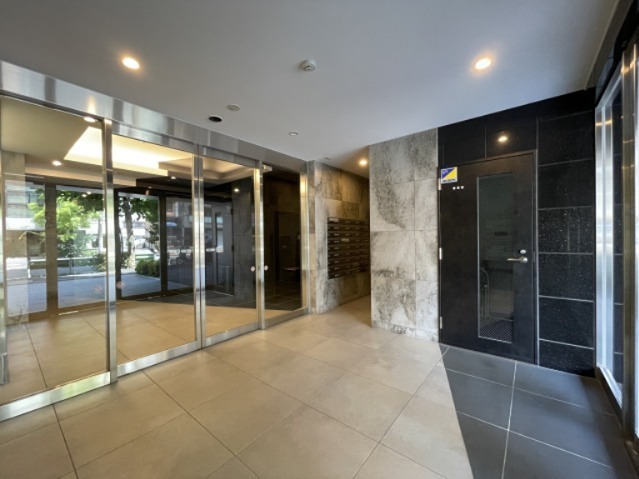 SKYCOURT D-iberte ASAKUSA エントランス