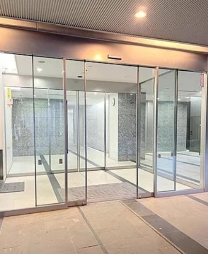 イーストコア曳舟一番館 エントランス