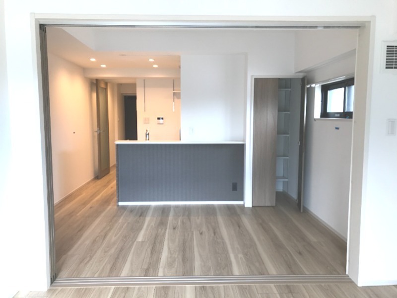 旭 Building リビング