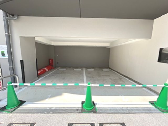 N’sパークレジデンス森下 駐車場