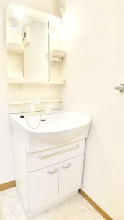 フジ・プライムコート 洗面所