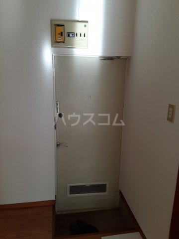 東京都小平市上水南町４丁目 １１－３ 玄関