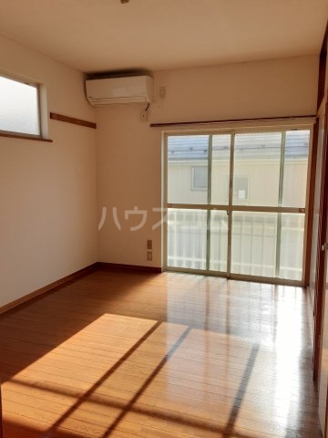東京都小平市上水南町４丁目 １１－３ リビング