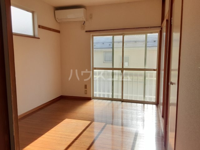 東京都小平市上水南町４丁目 １１－３ リビング