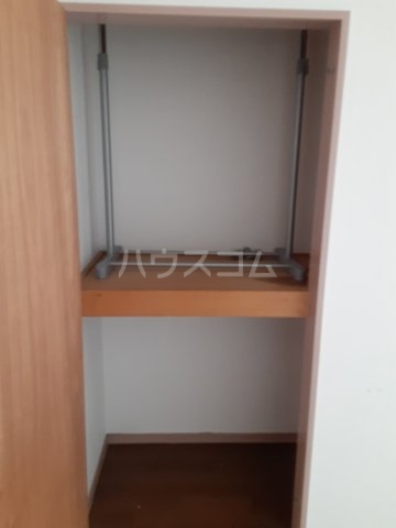 メゾンアベ 収納