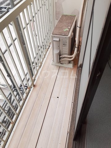 メゾンアベ ベランダ