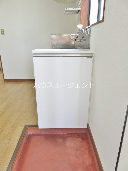 フォレストハイムD 玄関