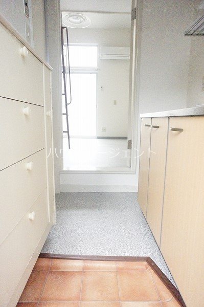 エクセル１ 玄関