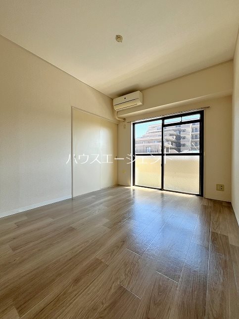 第五サンキビル リビング