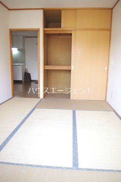 メゾンリッシュ葛西 ベッドルーム
