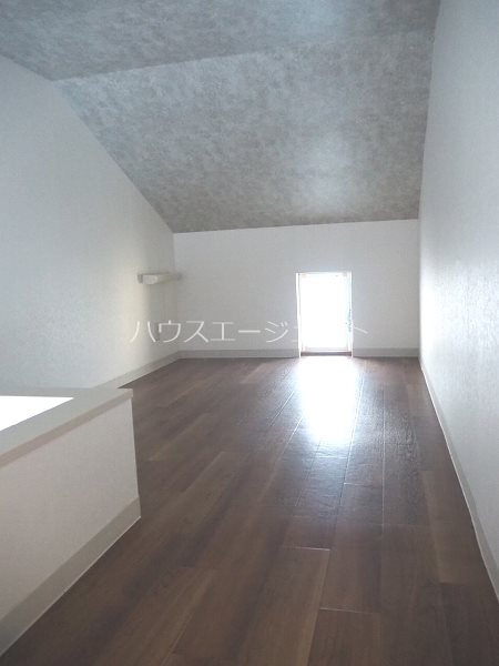 エクセル６ ベッドルーム