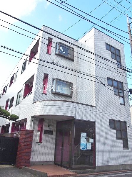 ラグジュアリーサンレイク 106号室 外観