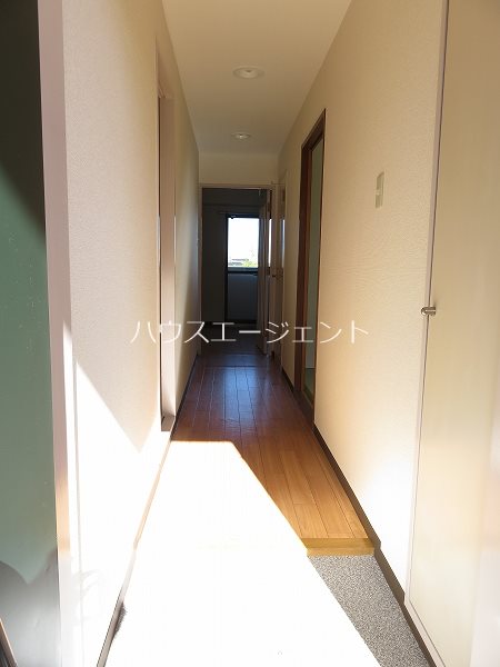 エクセラント・ヴュ 玄関