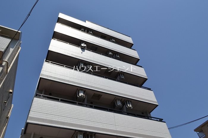 鉄骨造のマンションタイプです。