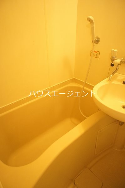 モデラートハイツ 風呂画像
