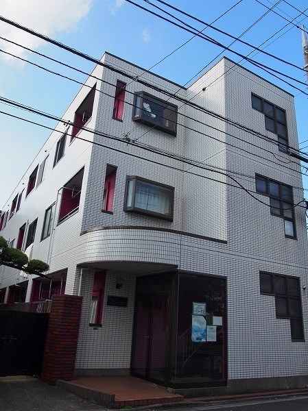 ラグジュアリーサンレイク 302号室 外観