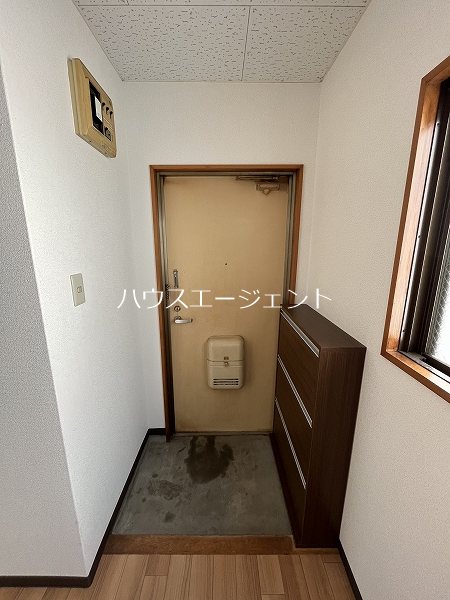 コーポ西沢 玄関