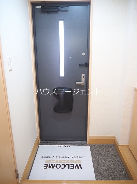 リヴェール司 玄関