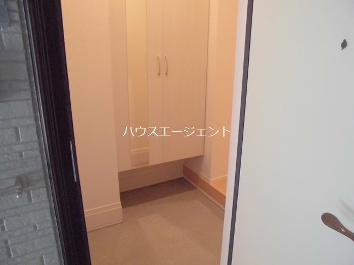 グラード 玄関