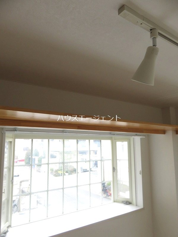 モア３ その他8