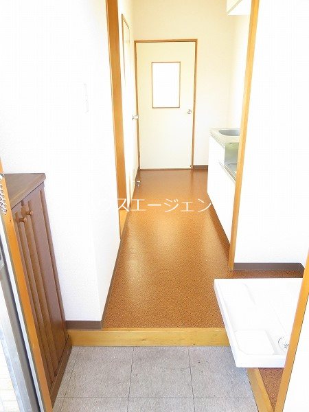 第６コーポマキ 玄関